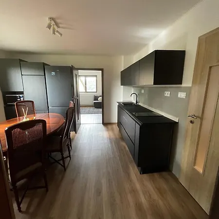 Rodinny Dum & Spa Apartment Lochovice